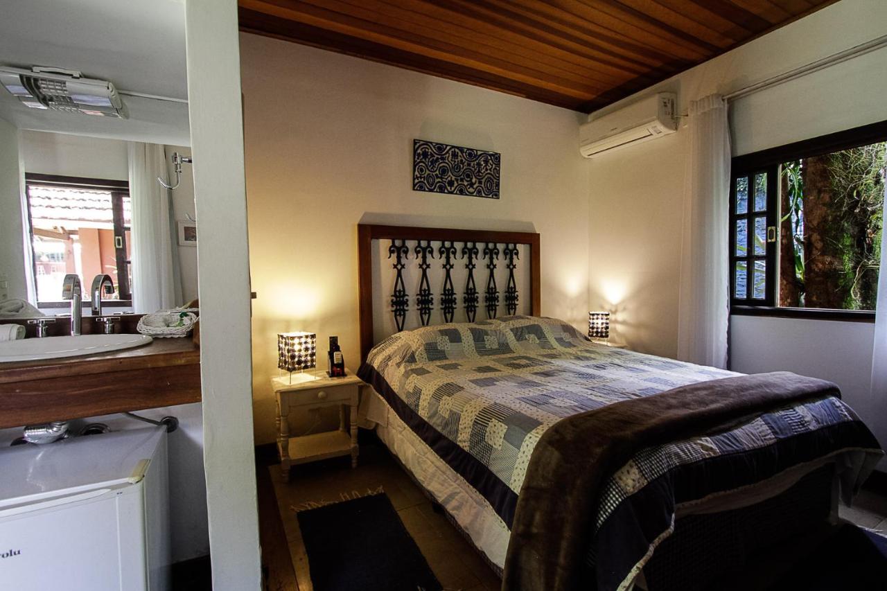 Pequena Suecia Hotell Penedo  Exteriör bild