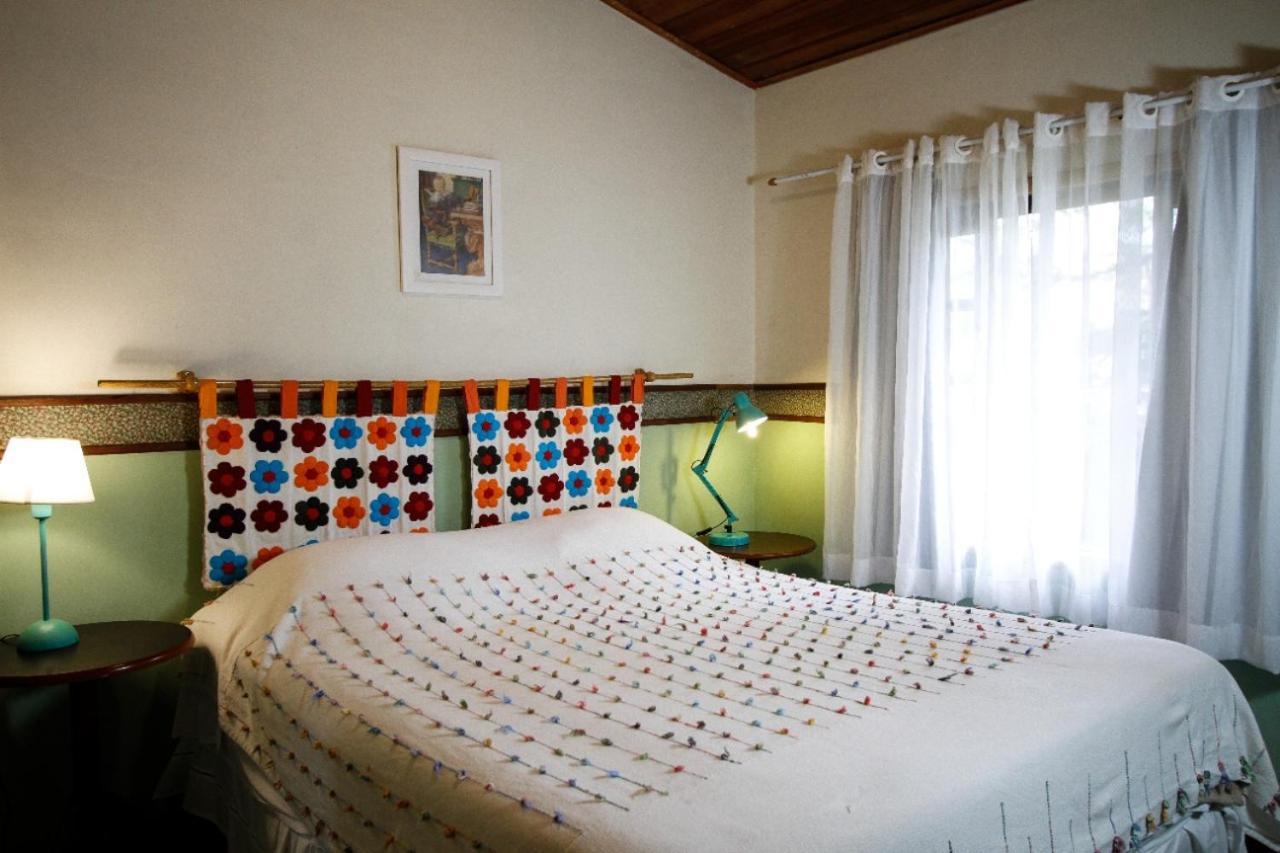 Pequena Suecia Hotell Penedo  Rum bild
