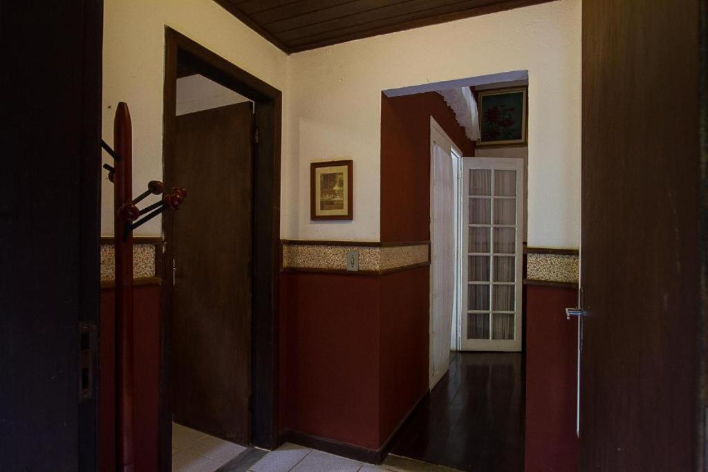 Pequena Suecia Hotell Penedo  Rum bild