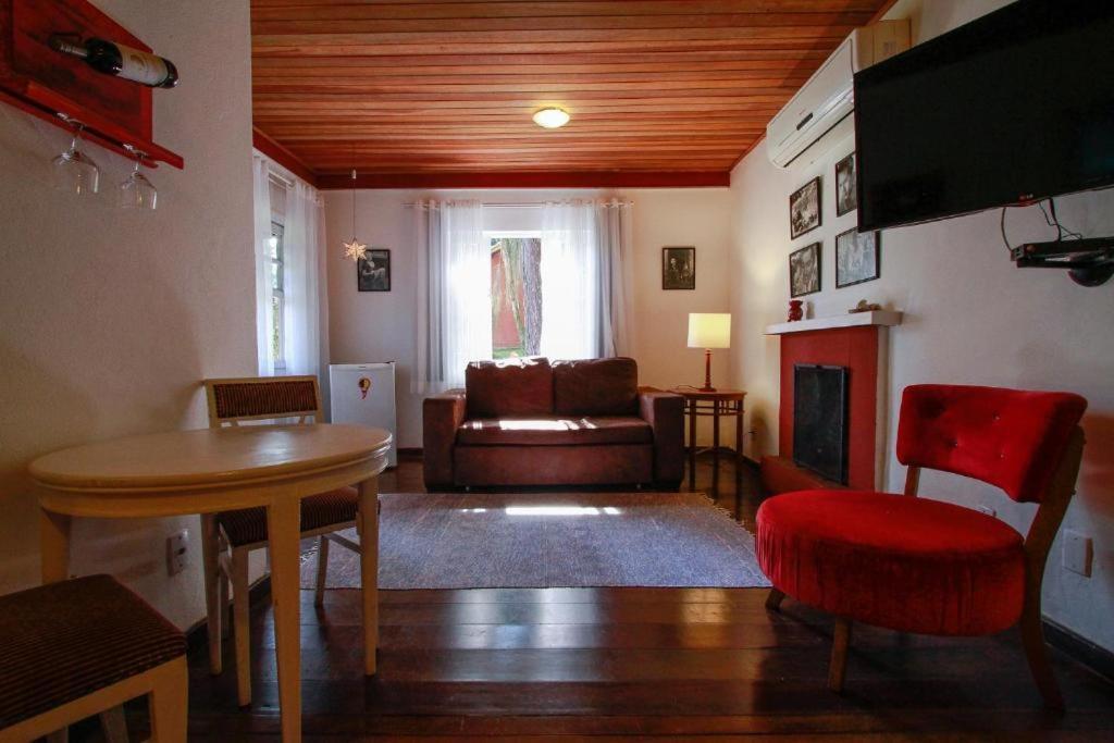 Pequena Suecia Hotell Penedo  Rum bild